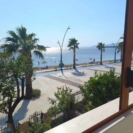 Penthouse On The Aliaga